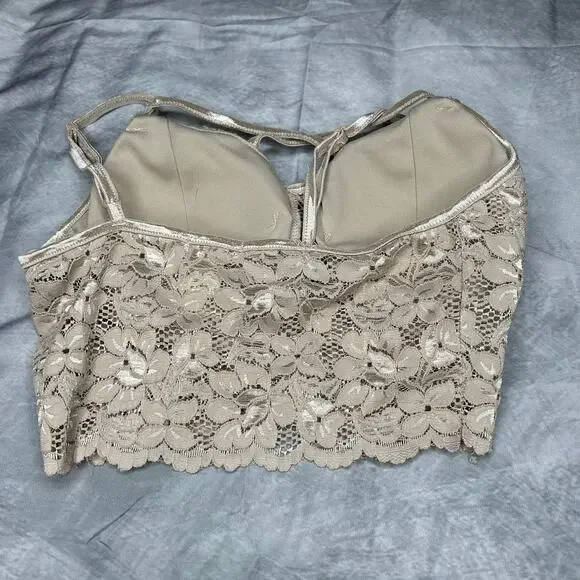 Lot 3 Bralettes Medium Intimates Black Tan Blue Lace Coquette Romantic Comfort - Picture 8 of 10